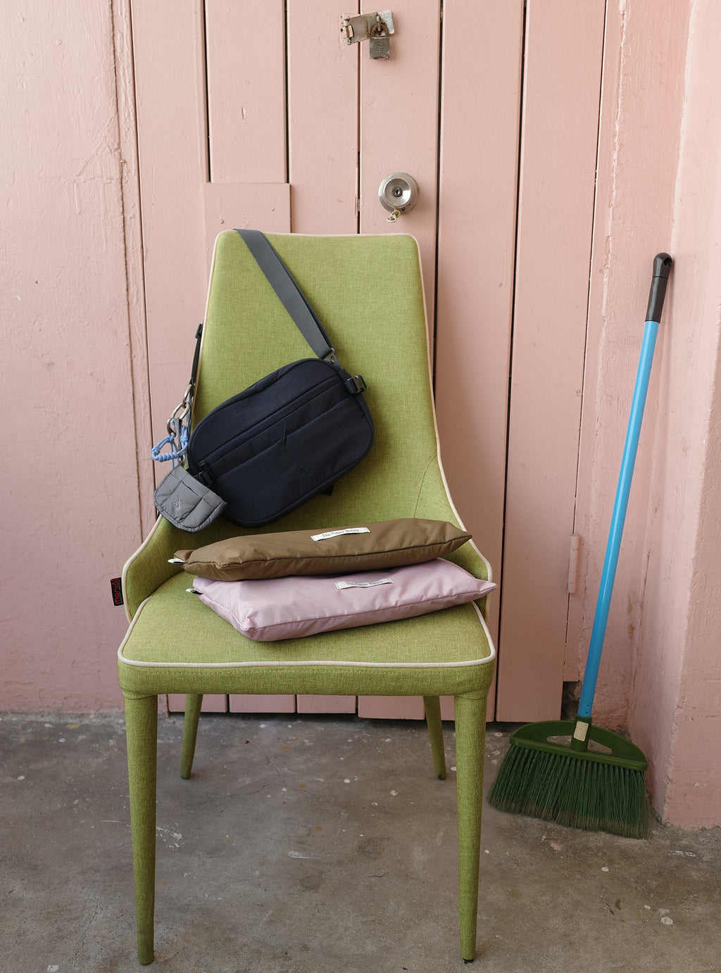 Cruise Crossbody — Base Only (Space)