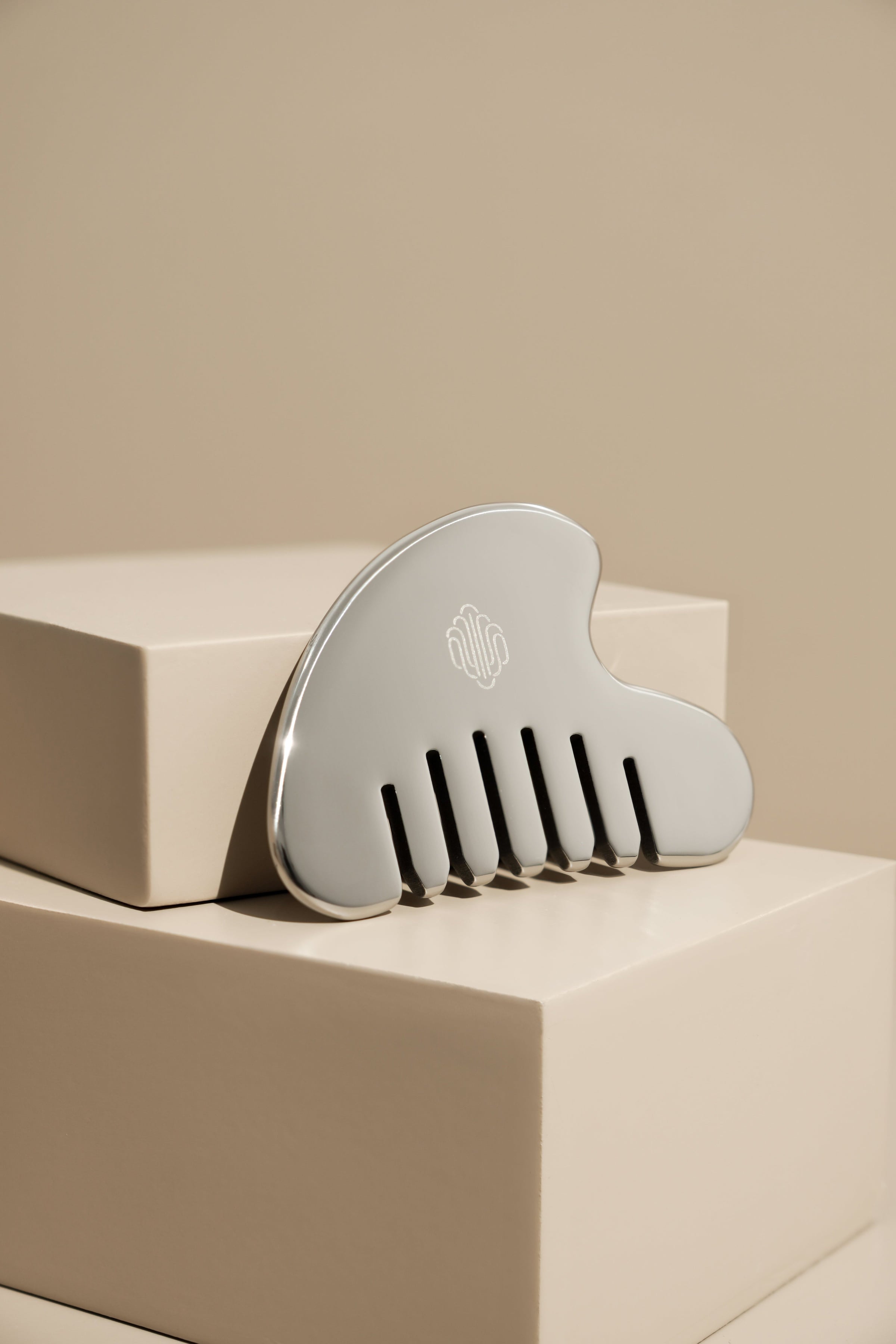 Jing Botanics The Essential Scalp Gua Sha Comb