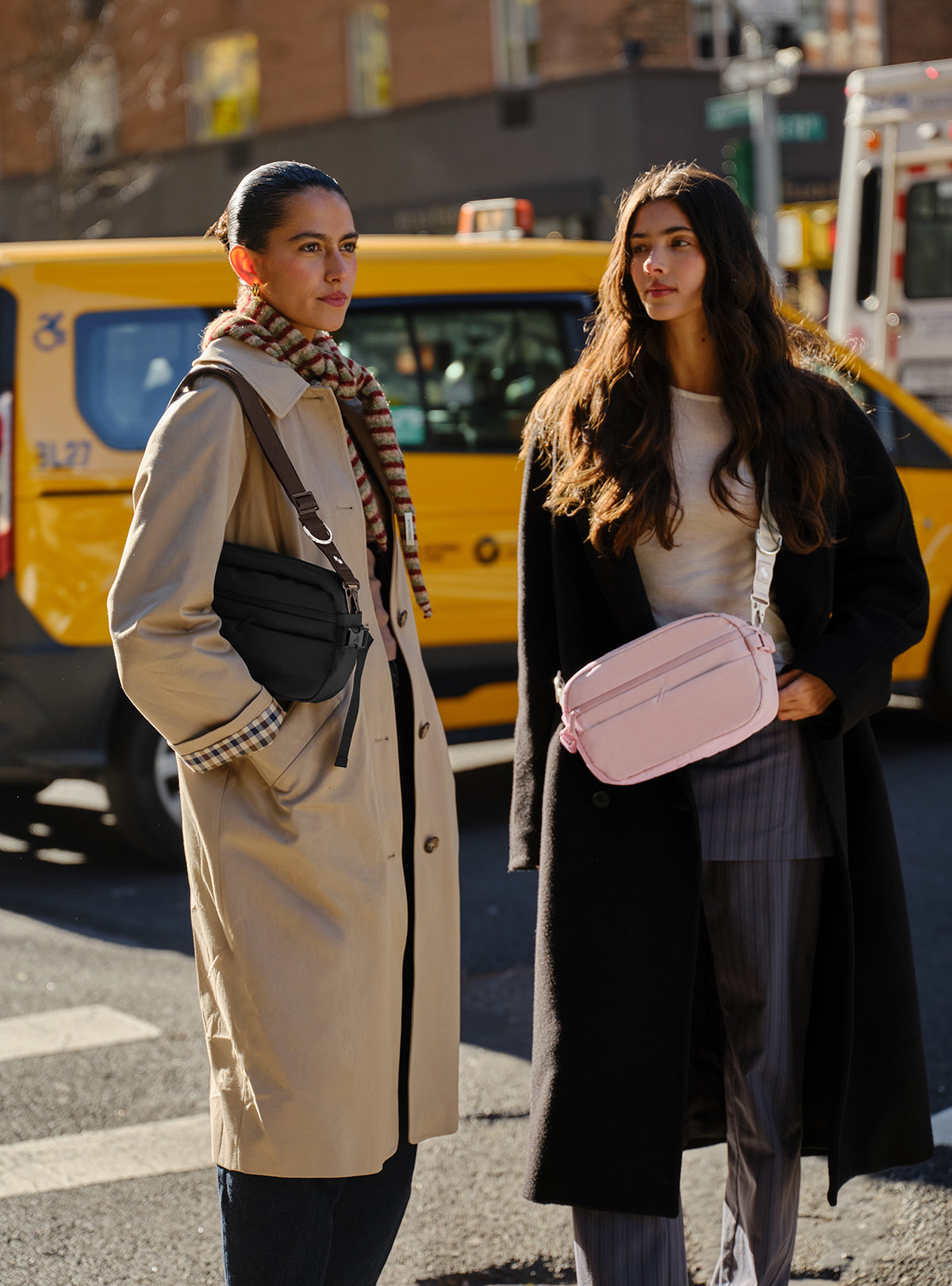 Cruise Crossbody — Base Only (Pulp)
