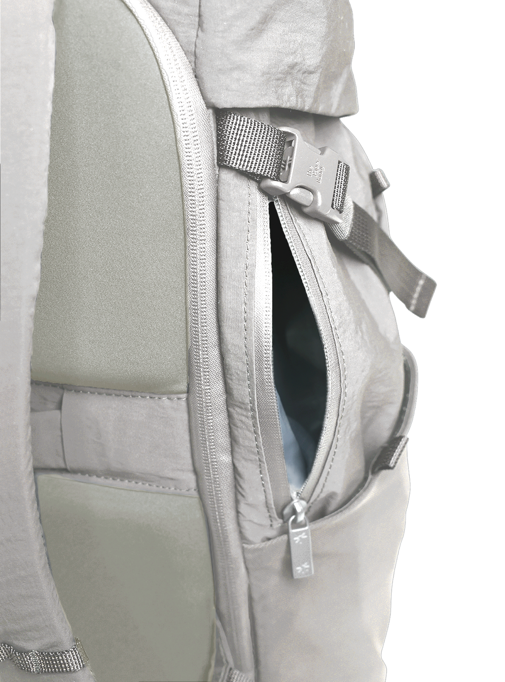 Commuter Backpack (Chalk)