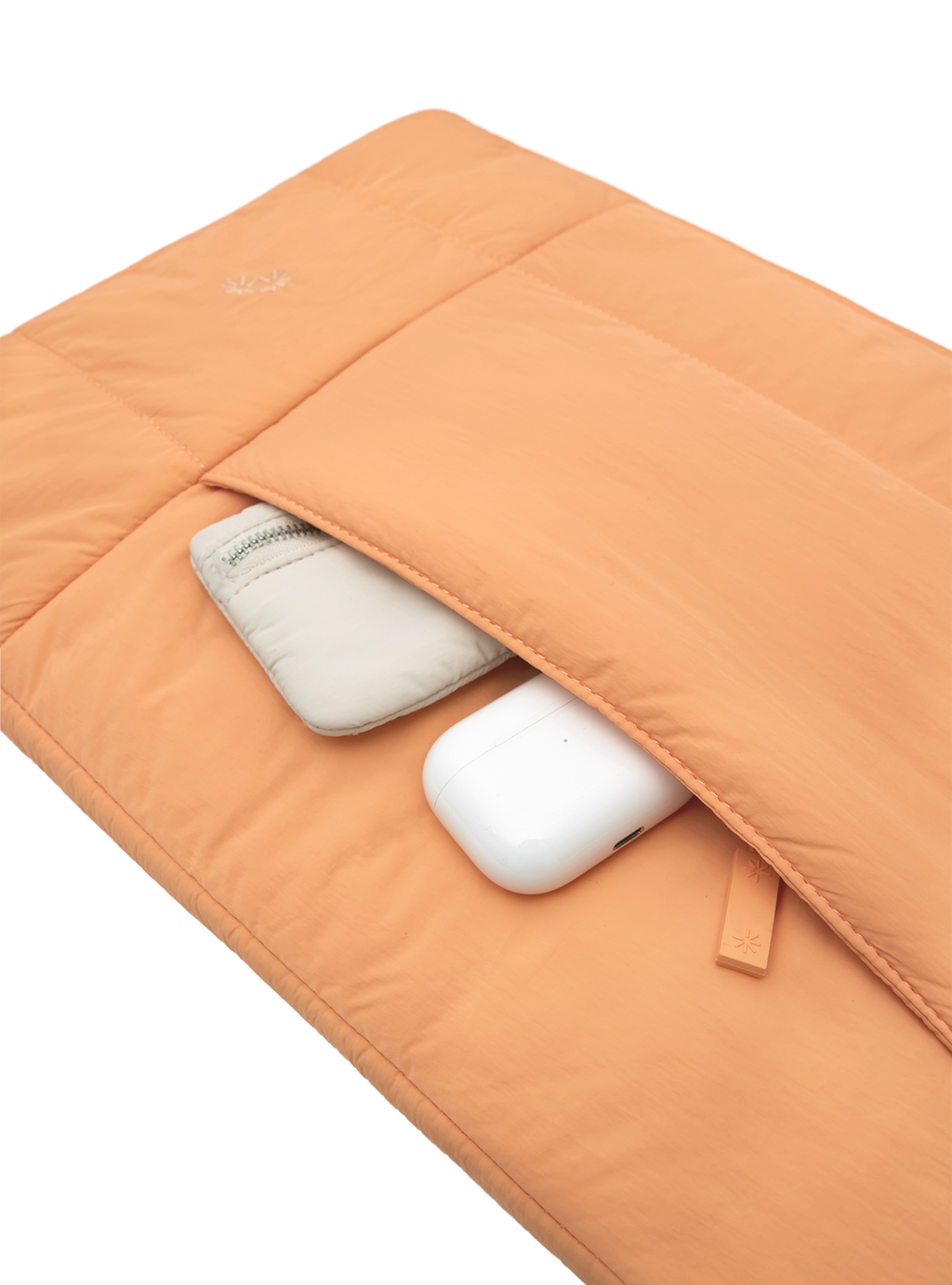 Laptop Pod 15" (Poppy)