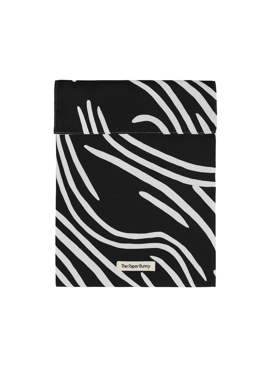 Large Pocket Pouch (Safari Black)